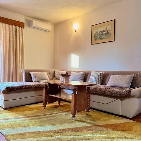 Harmonija - Trn, Banjaluka Apartamento